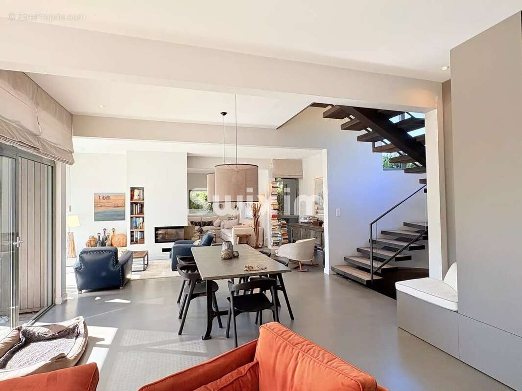 Maison à SAINT-RAPHAEL