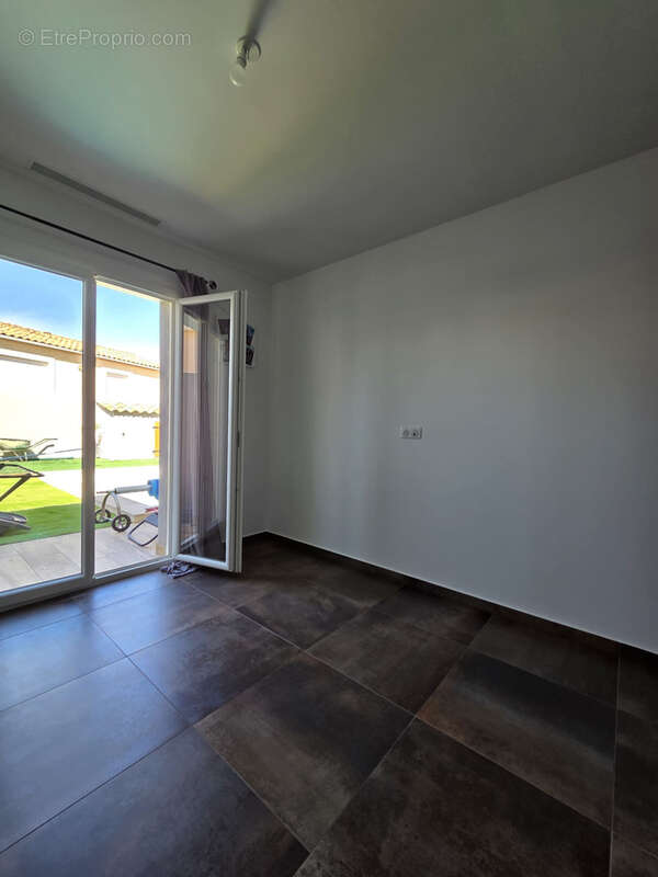 Maison à BIZE-MINERVOIS