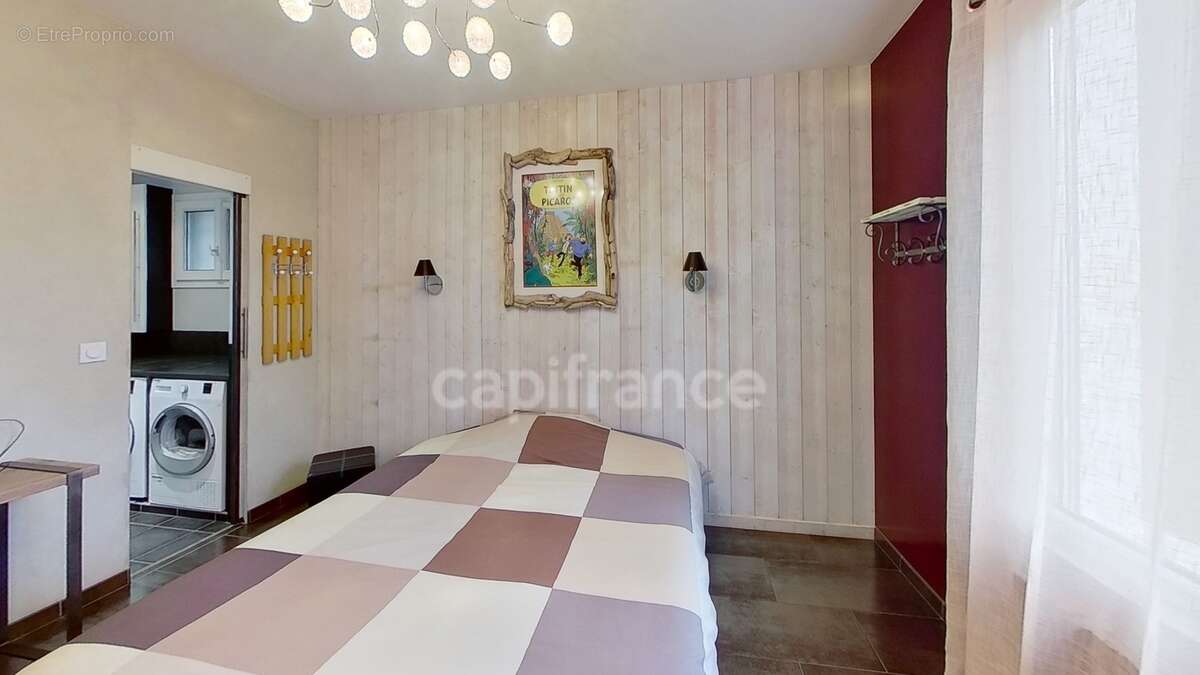 Maison de 116 m² - 4 chambres - proche services à pieds - garage -piscine - photo 12