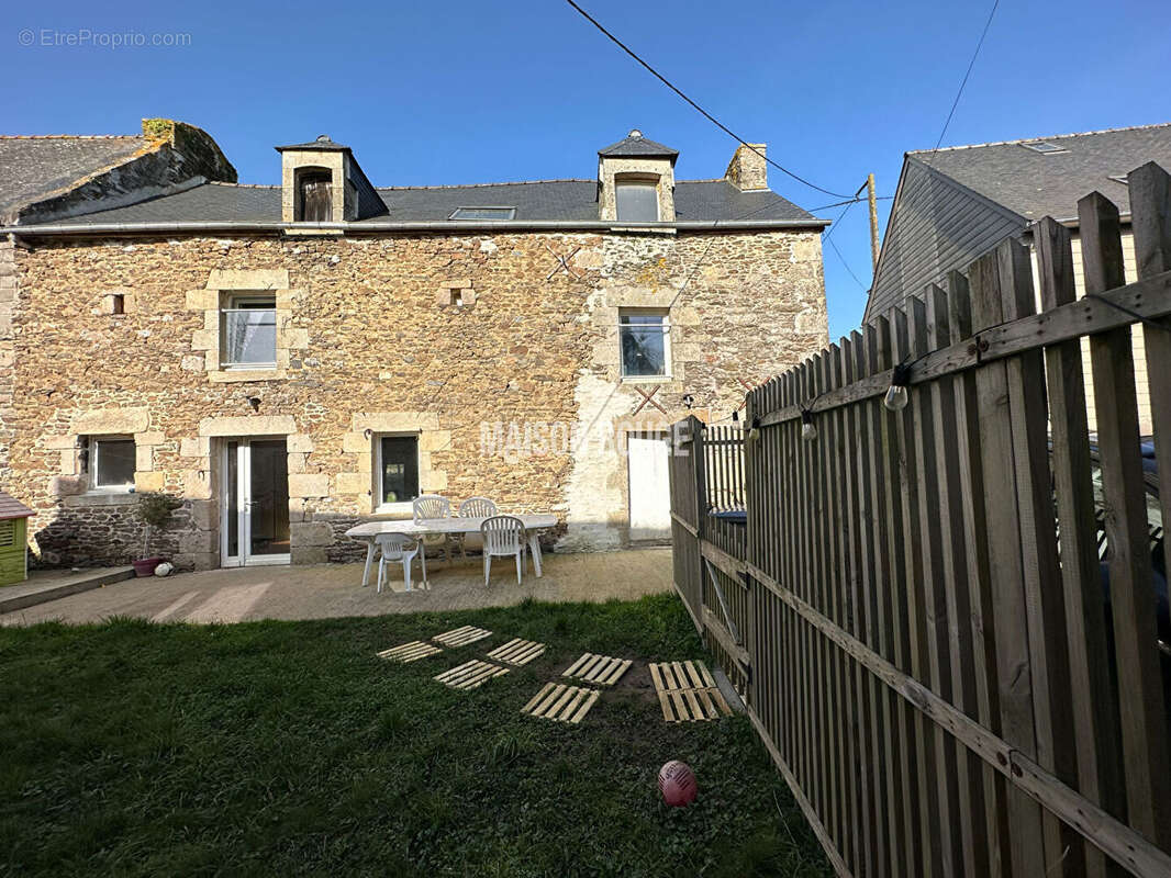 Maison à PLESLIN-TRIGAVOU