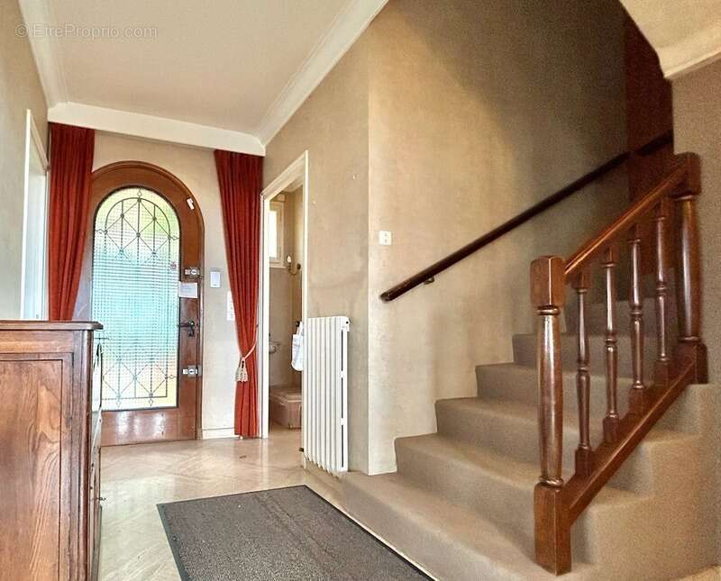 Maison à VEYRIER-DU-LAC