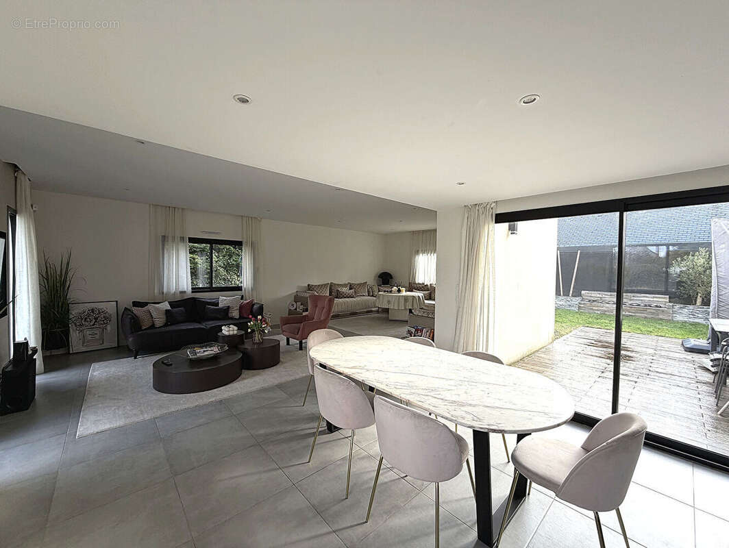 Maison à PLOUFRAGAN