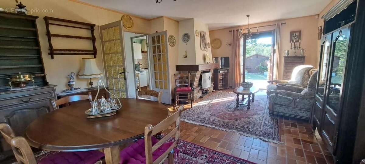 Maison à FONTENAY-SUR-LOING