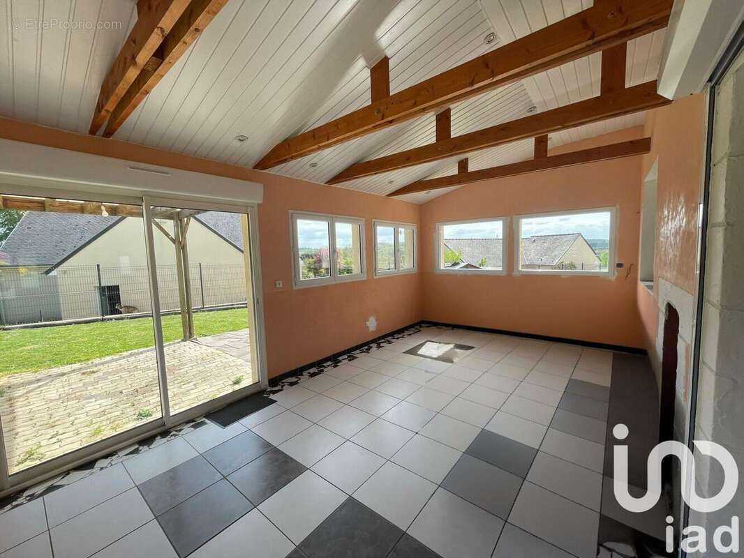 Photo 8 - Maison à FOUGEROLLES-DU-PLESSIS