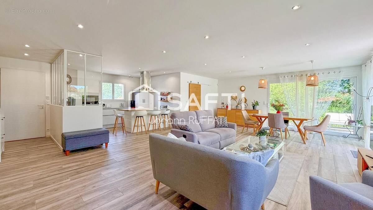 Photo 1 - Maison à LE PIAN-MEDOC