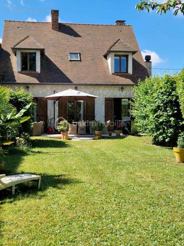 Maison à PONTAULT-COMBAULT