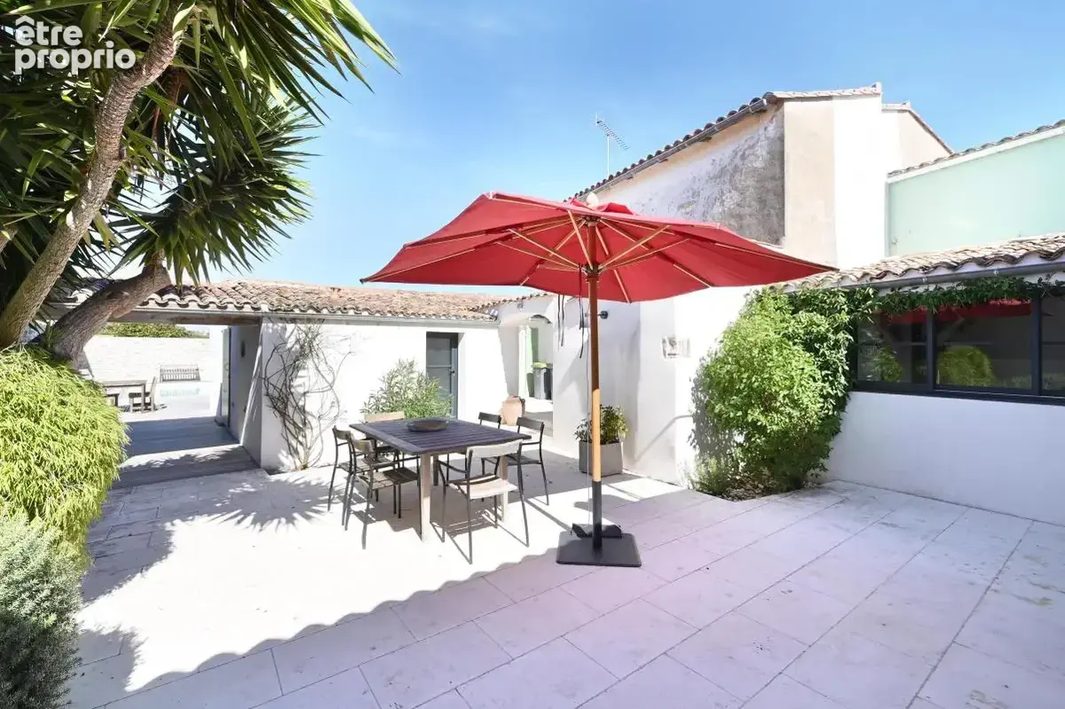 Rare! coeur village propriete avec piscine - photo 6