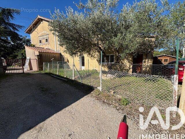 Photo 1 - Maison à UZES