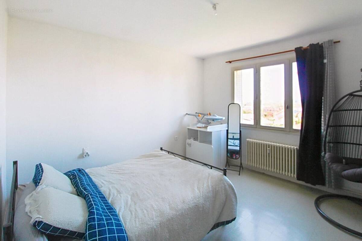 Photo 1 - Appartement à MONTCEAU-LES-MINES