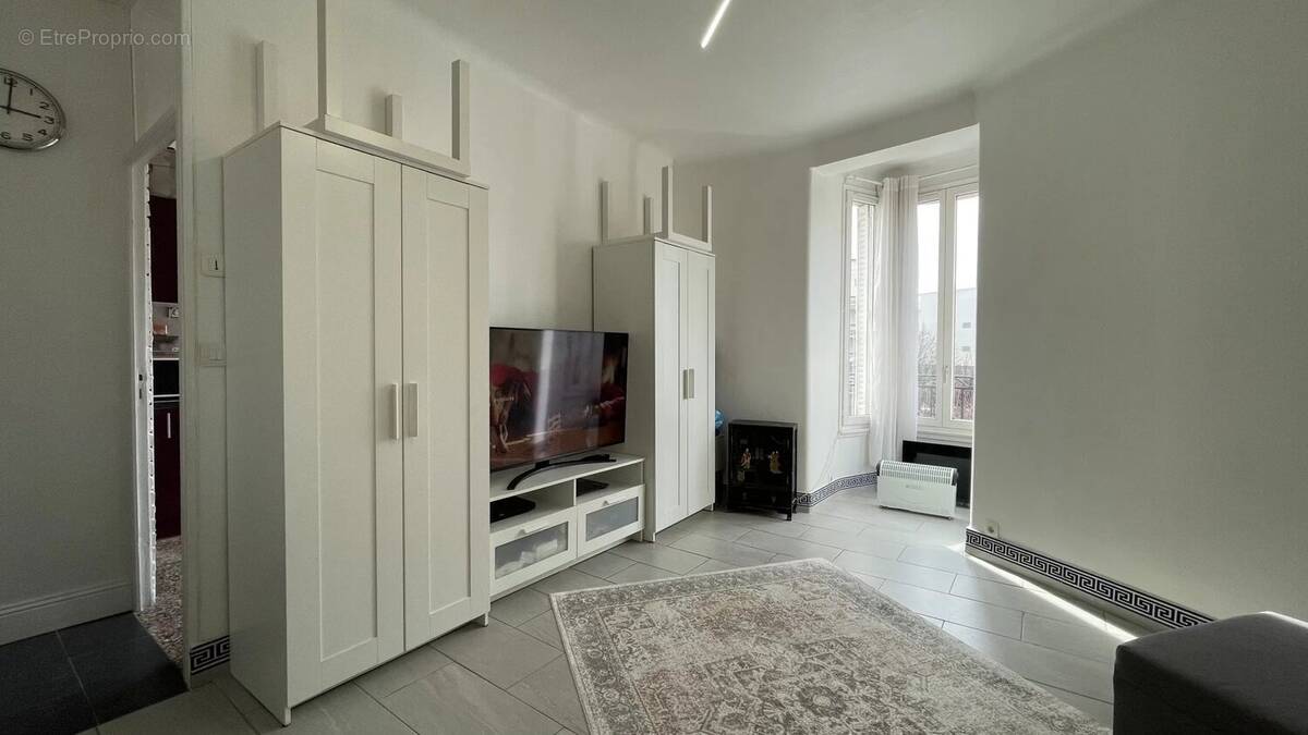 Appartement à VILLEMOMBLE