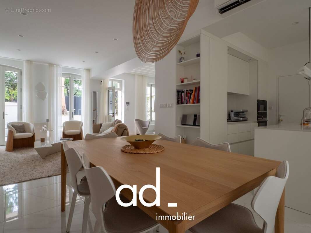 Maison à LA ROCHELLE