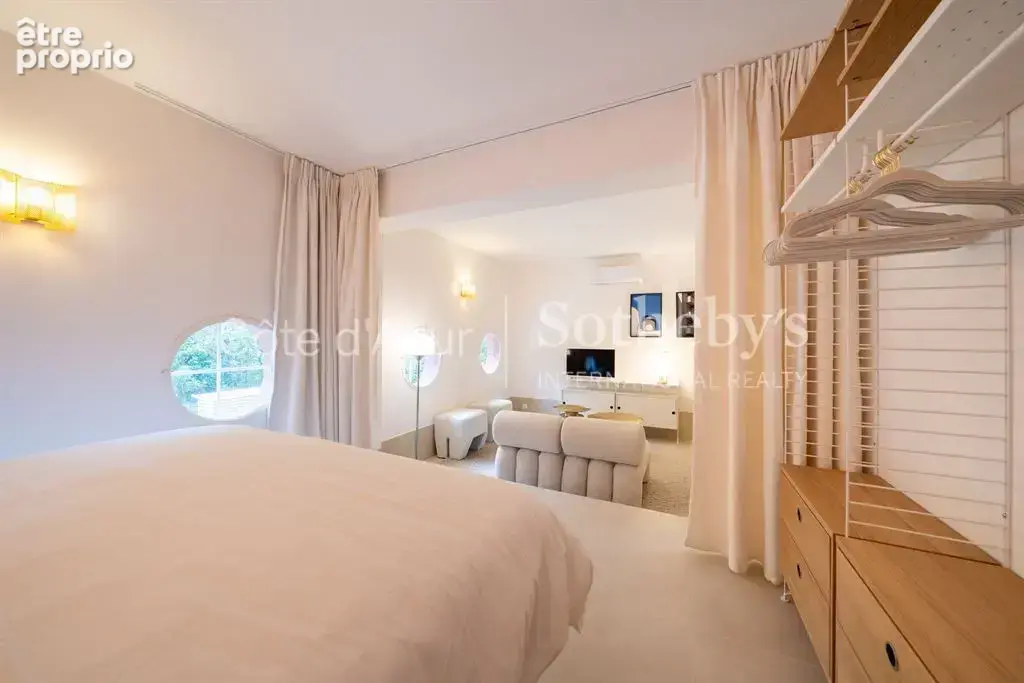 Saint Tropez, appartement 2 pièces rénové de 29,67 m² au Palais Latitude 43 - photo 9