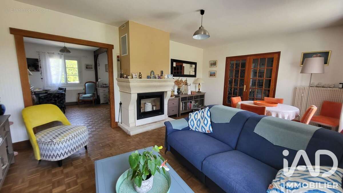 Photo 8 - Maison à CELLETTES