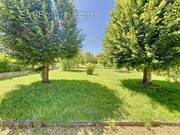 Maison à SAINT-PIERRE-LES-NEMOURS