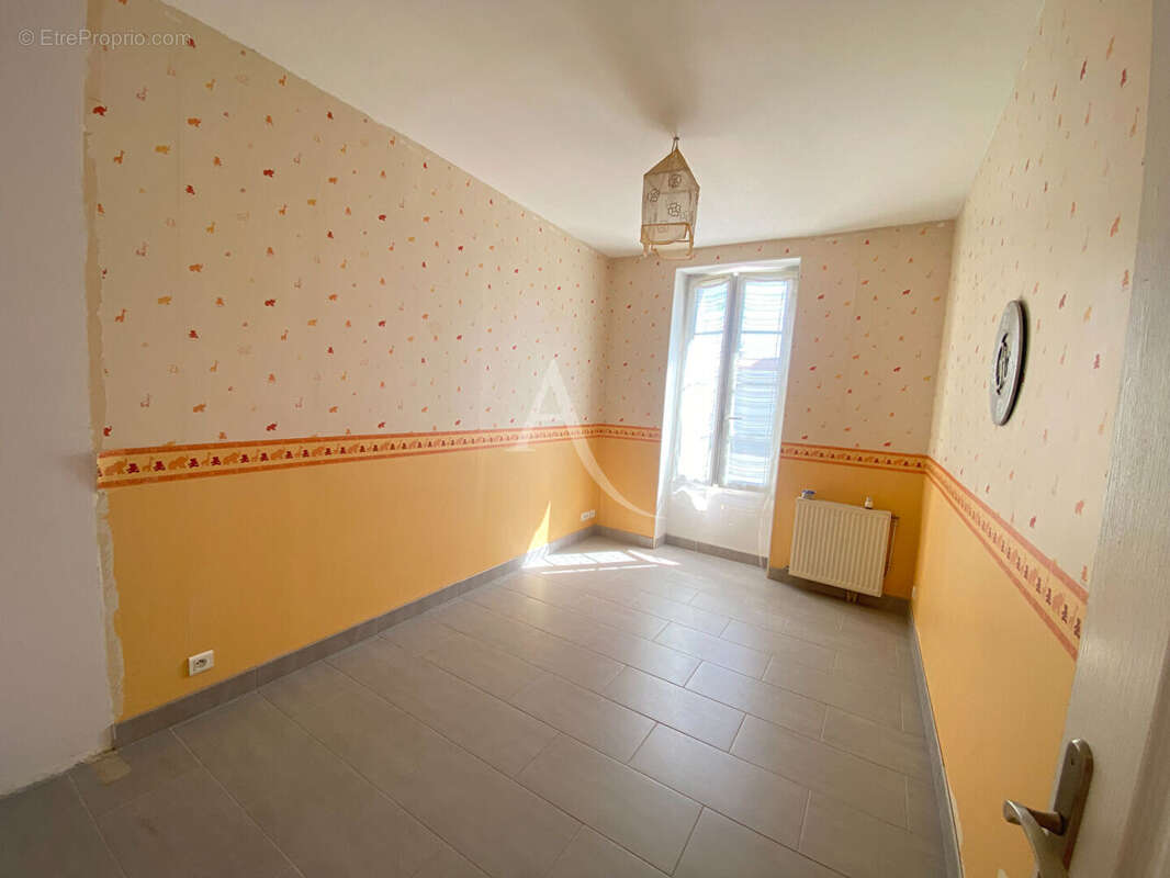 Maison Rochefort 5 pièce(s) 125 m2 4 chambres - photo 4
