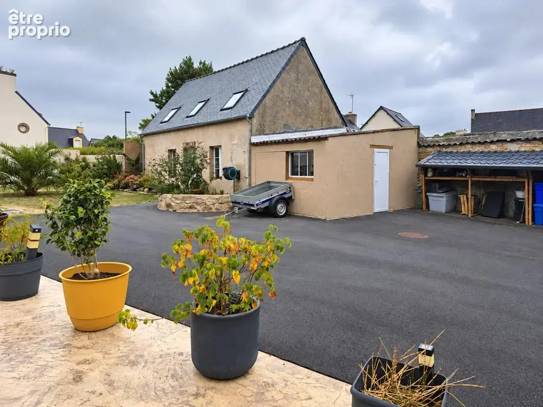 Penty breton – non mitoyen – pouldreuzic centre – jardin clos – clos couvert deja renove – travaux interieur a realiser – 2 nive - photo 3