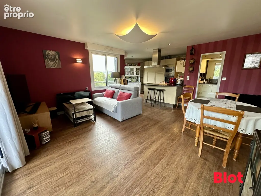 Appartement 2 pièces 63 m² à vendre à Montfort-Sur-Meu (35160) - photo 3