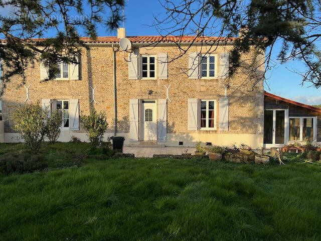Maison à SAINTE-HERMINE