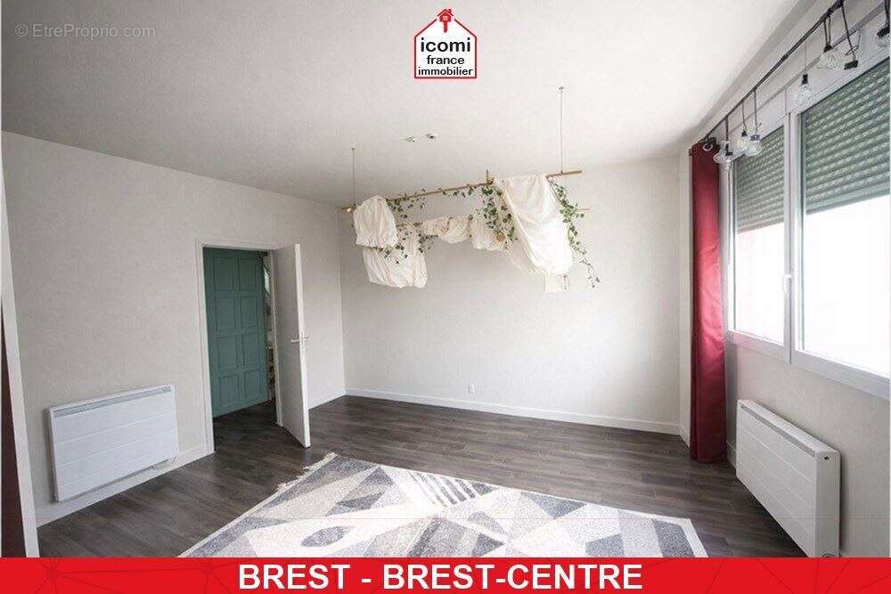 Finistere - brest (29200) - a vendre - deux studios - centre ville proche harteloire - 1 studio de 23m² - 1 studio de 28m² - ide - photo 4