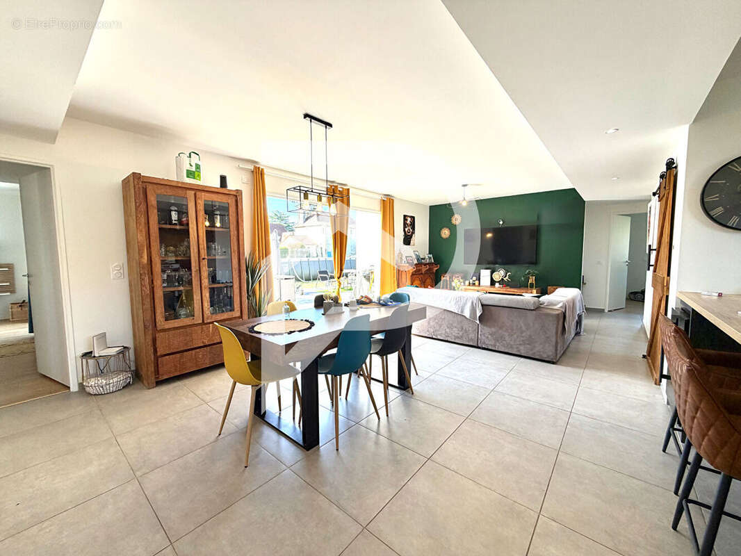 Maison de plain-pied Maslacq 5 pièces 115 m² - photo 4