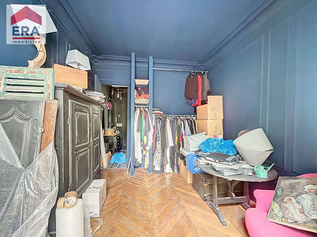 Appartement à PARIS-9E