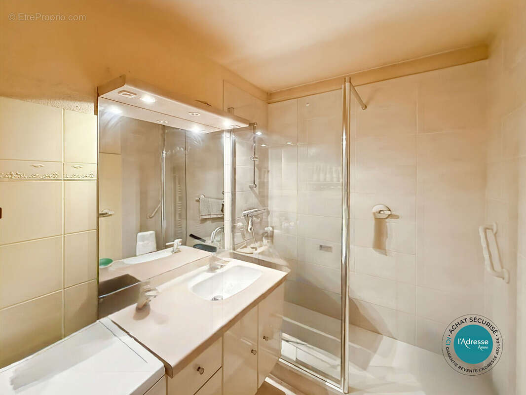 Appartement à MENNECY