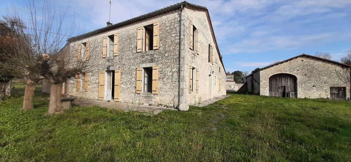 Maison à PARDAILLAN