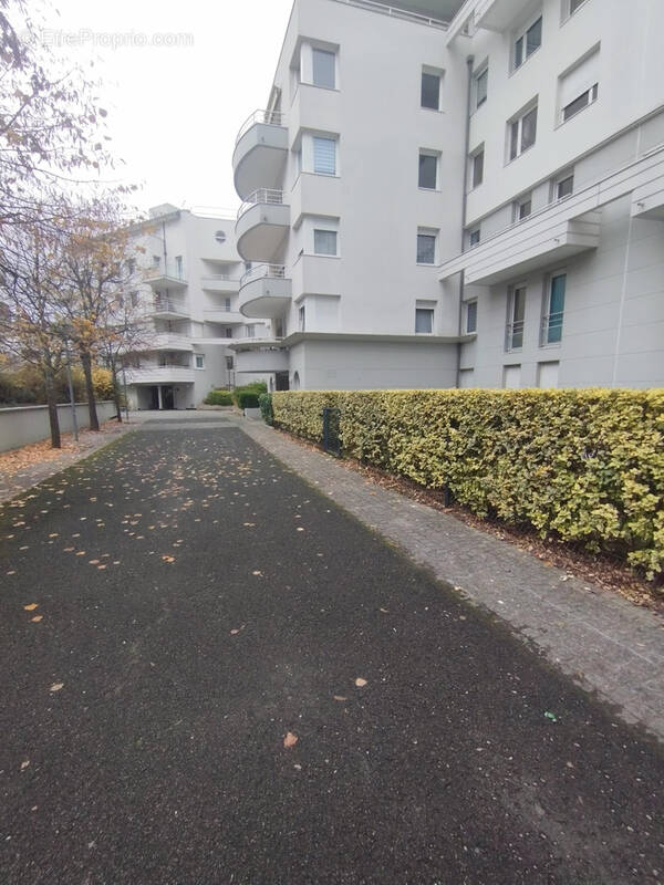 Appartement à VIRY-CHATILLON