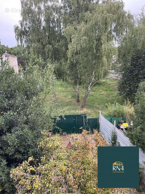 Maison à LA QUEUE-EN-BRIE