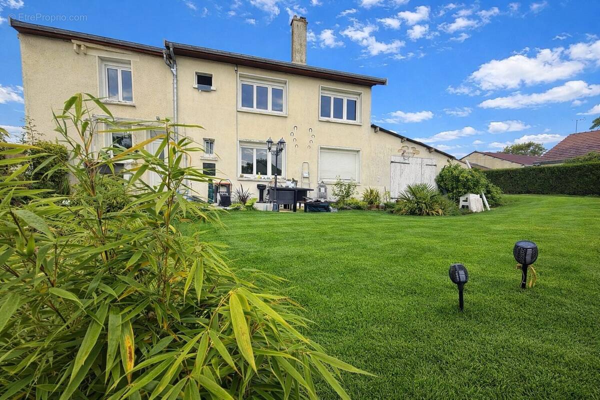 Maison à SUIPPES