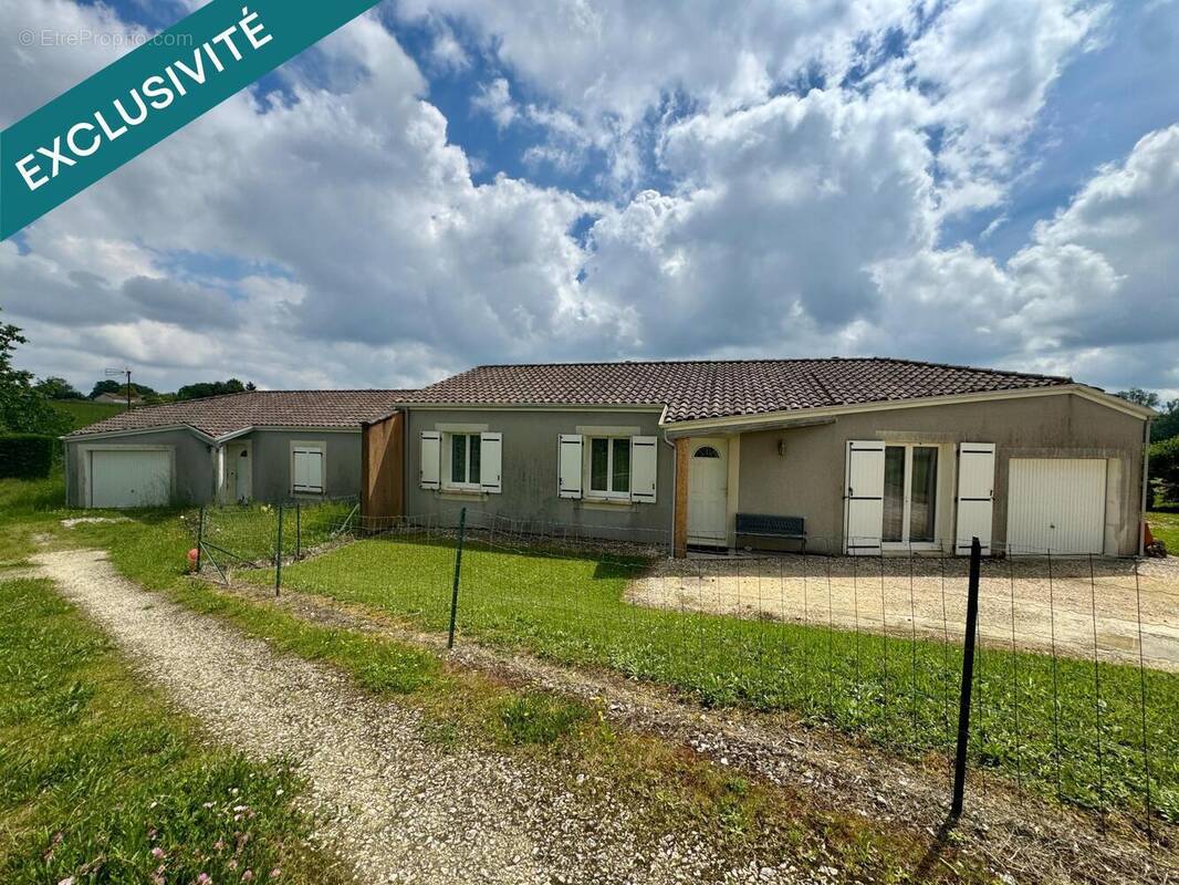 Photo 1 - Maison à CANCON