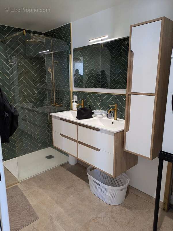 Appartement à SAINT-DENIS