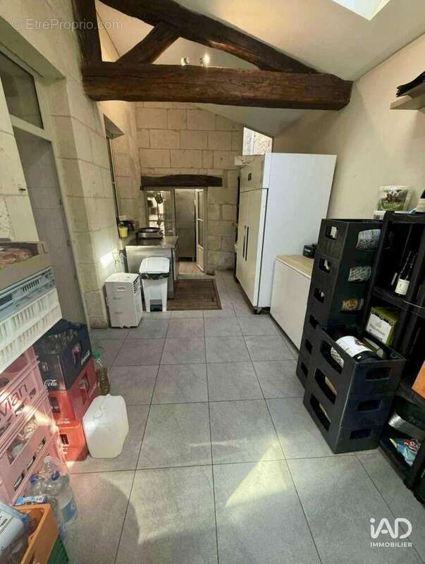 Photo 6 - Commerce à SAINT-EPAIN