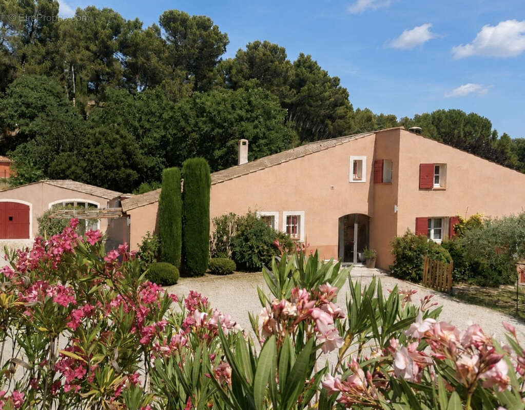 Maison à PERTUIS