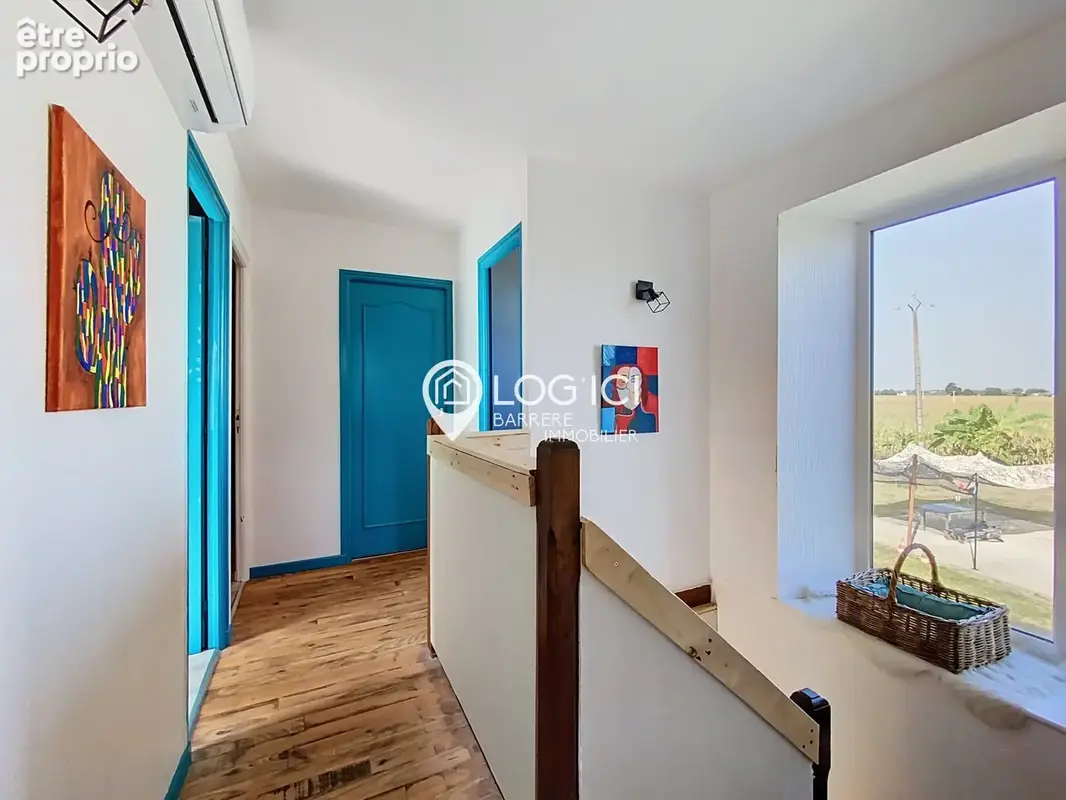 À quelques minutes de Morlaàs   Ensemble immobilier de caractère avec grange entièrement rénovée - photo 12