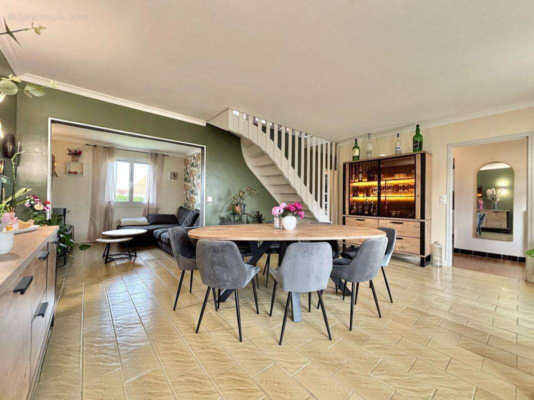 Maison à HAUTOT-SUR-MER