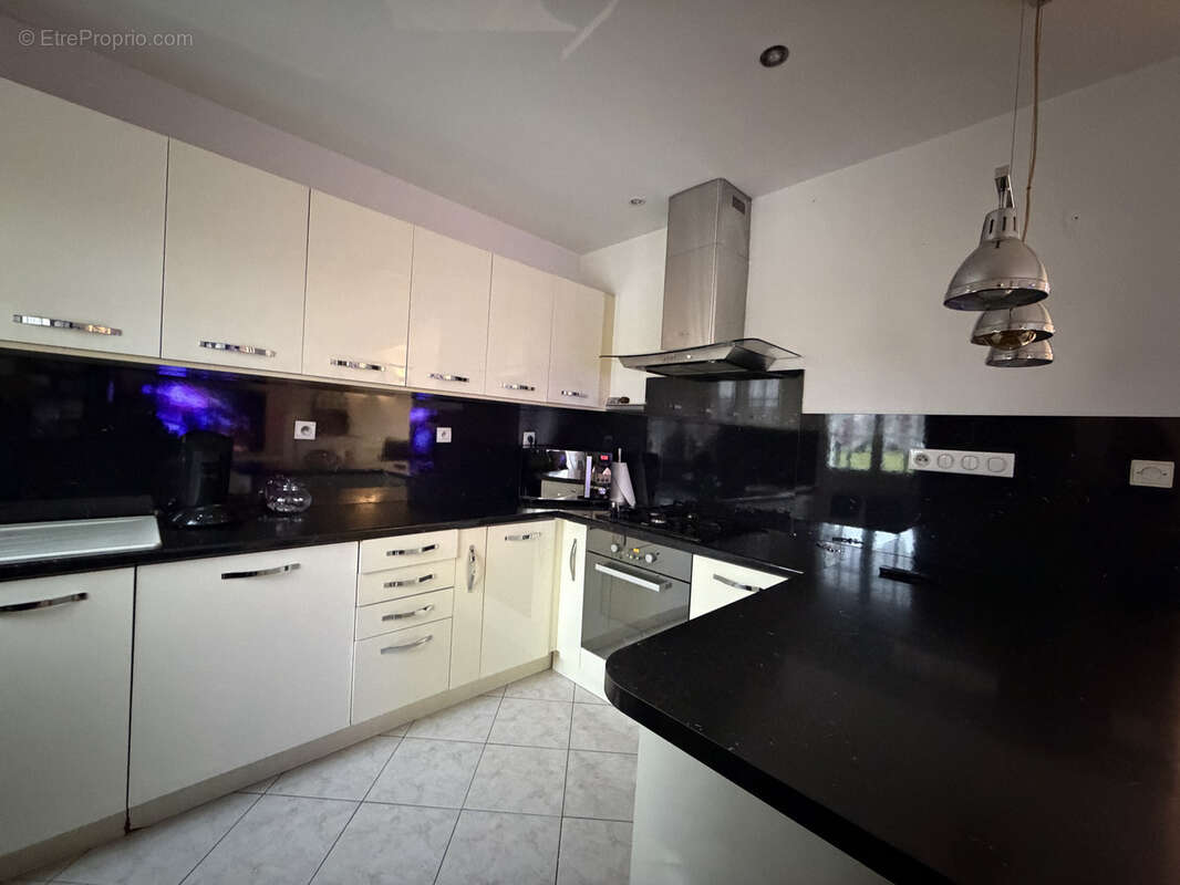 Maison à VILLERS-COTTERETS