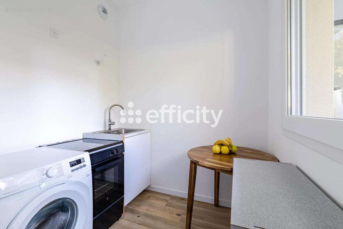Appartement à THIAIS