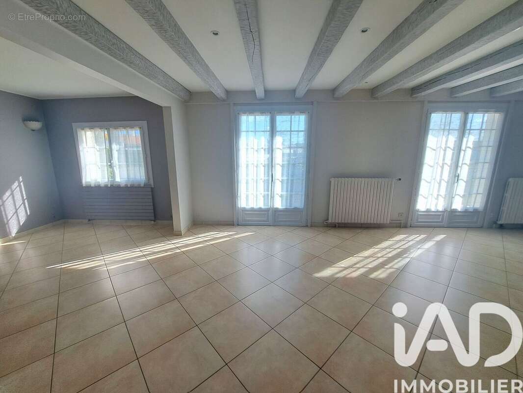 Photo 2 - Maison à LA FERRIERE