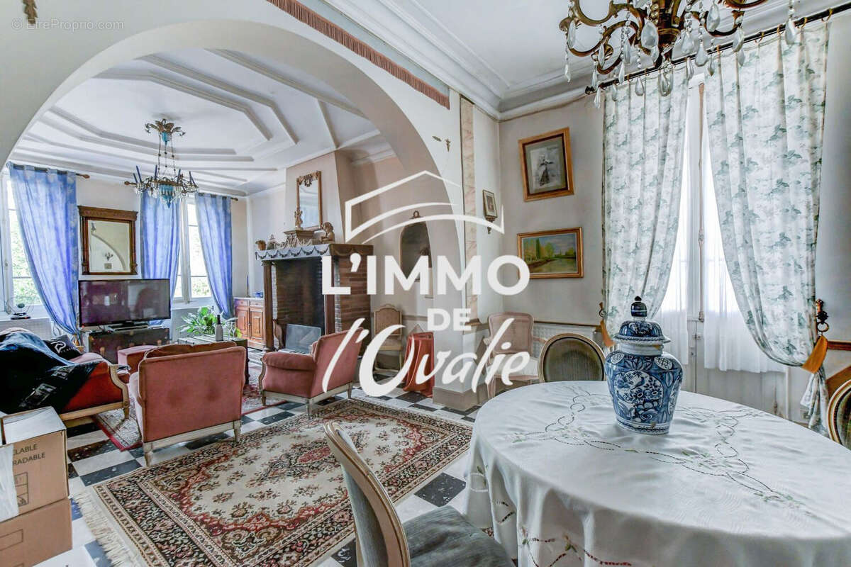 Maison à CASTELNAU-D&#039;ESTRETEFONDS