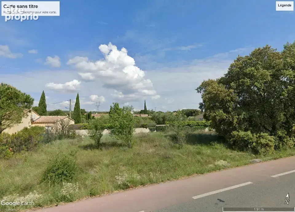 Terrain 720 m² à Rochefort-Du-Gard  - photo 2
