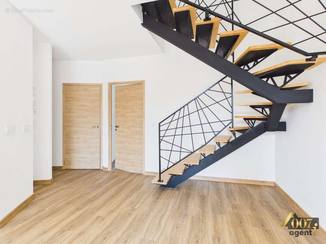 Appartement 56 m² à Cognin  - photo 7