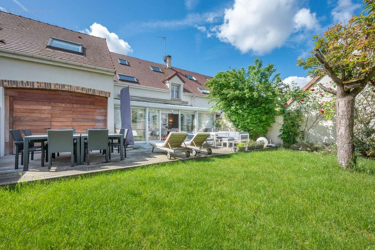 Maison à MONTESSON