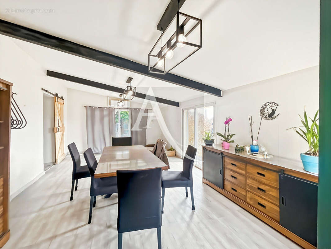 Maison à MONSEMPRON-LIBOS