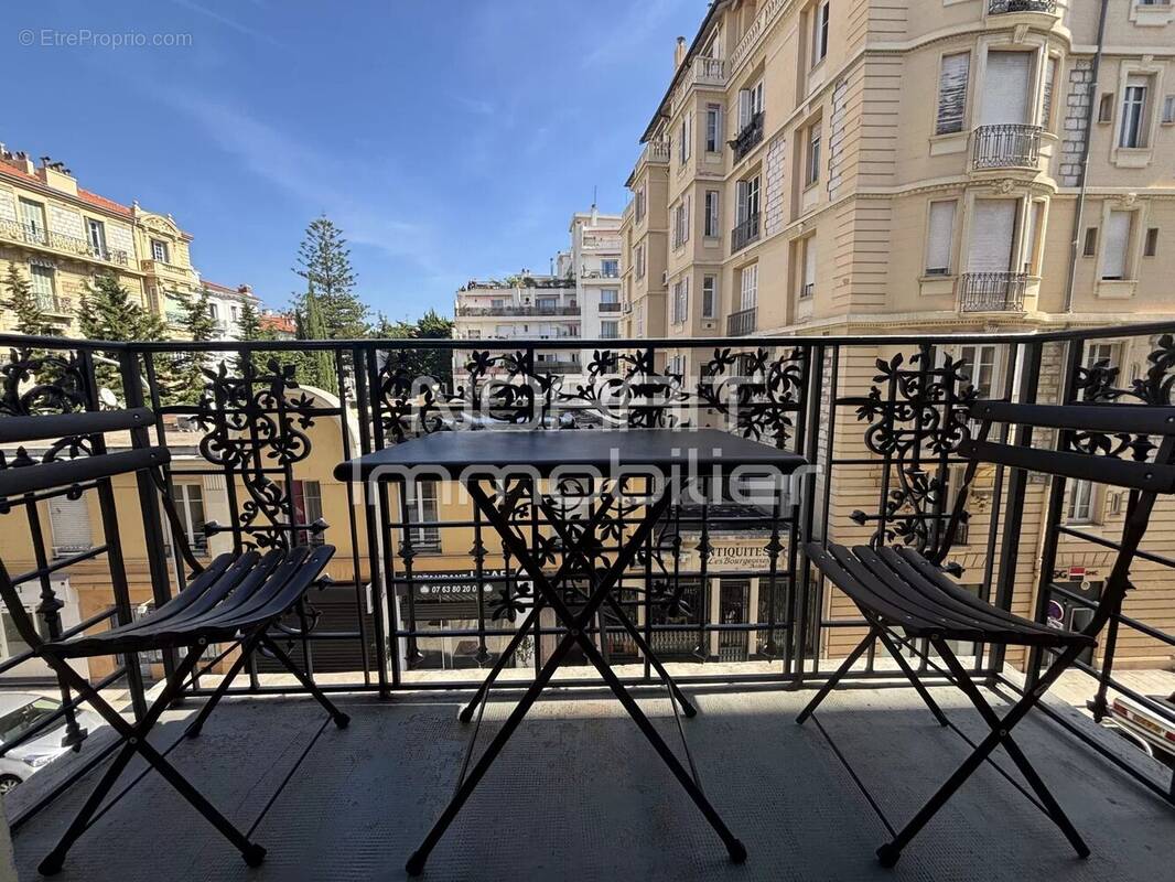 Appartement à NICE