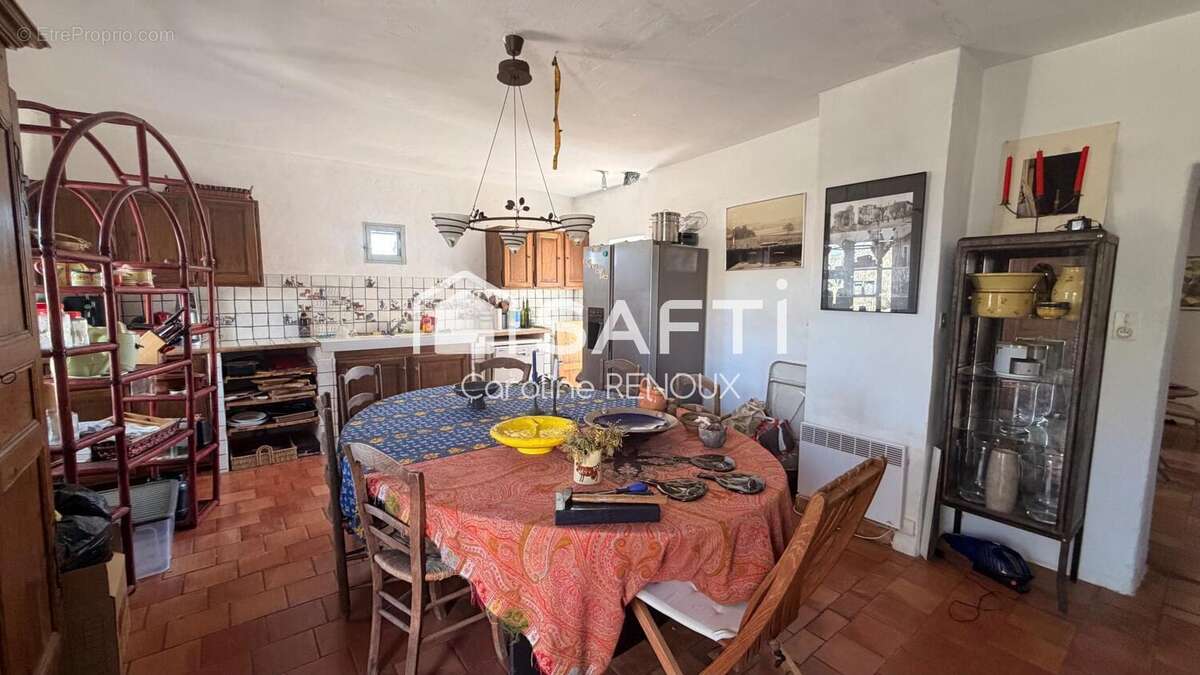 Photo 8 - Maison à CUCURON