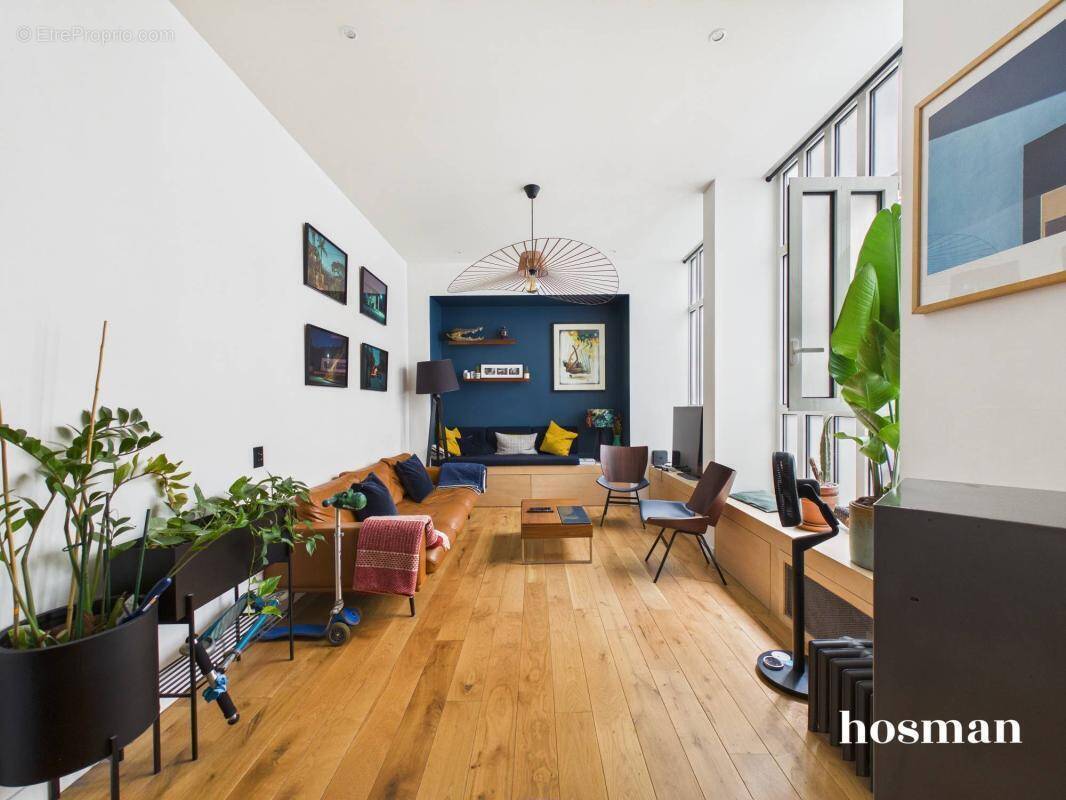 Appartement à PARIS-10E