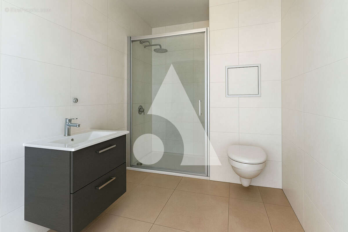 Appartement à LA COURNEUVE