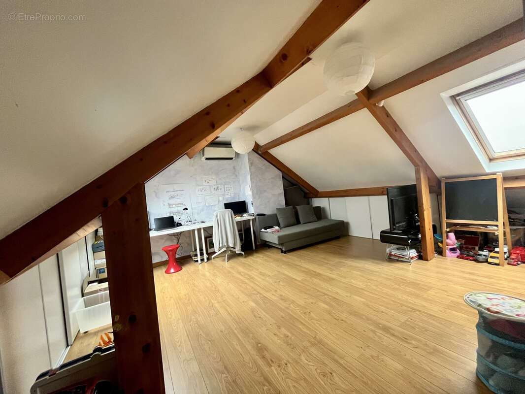 Maison à VILLEPREUX