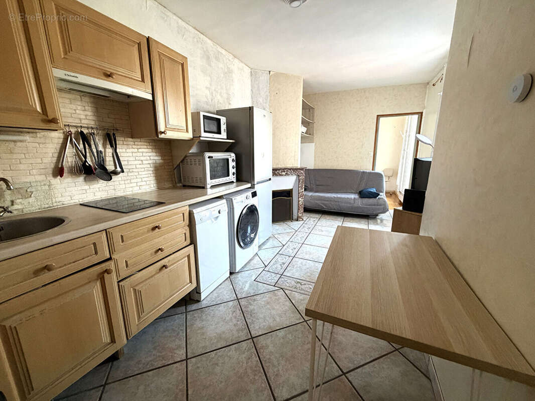 Appartement à LEVALLOIS-PERRET